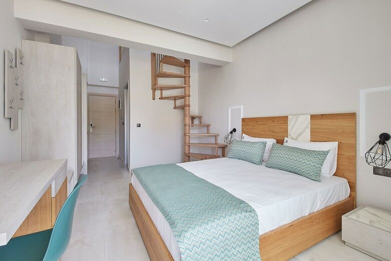 Hotel Albatros Suites
