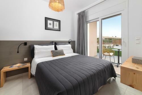 L & C Boutique Apartments