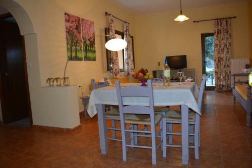 Apartamento Elianthos Villas