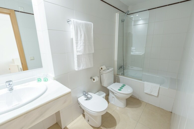 Apartamentos Ele Domocenter
