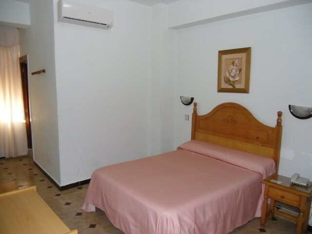Hostal Par�s