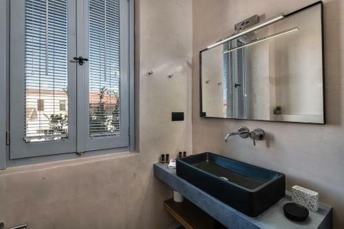 Hostal Aoria Estate Old Port