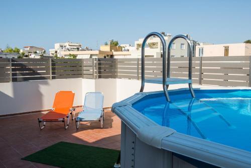 Evgenia?s Deluxe Apartment With Pool