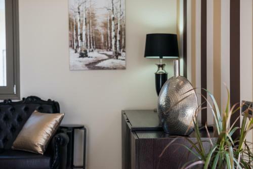 Evgenia?s Deluxe Apartment With Pool