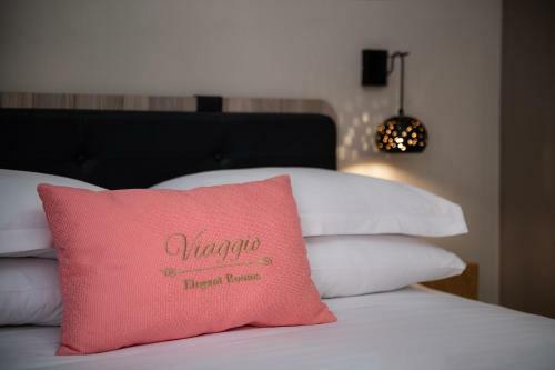 Hostal Viaggio Elegant Rooms
