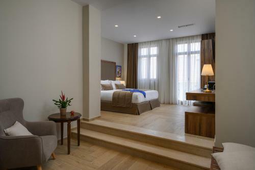 Minaret Suites And Apartments