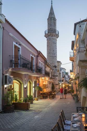 Minaret Suites And Apartments