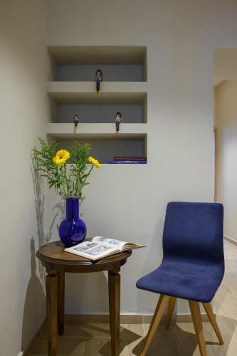 Minaret Suites And Apartments