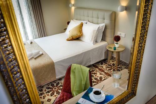 Hostal Mosaic