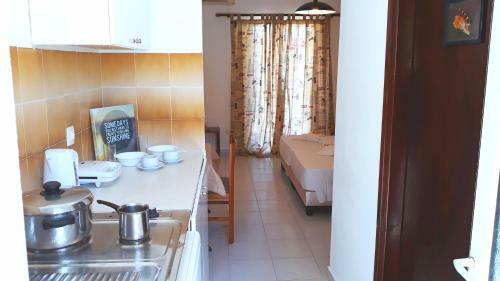 Holidays Studios & Apartments
