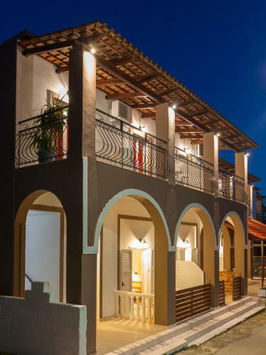 Holidays Studios & Apartments