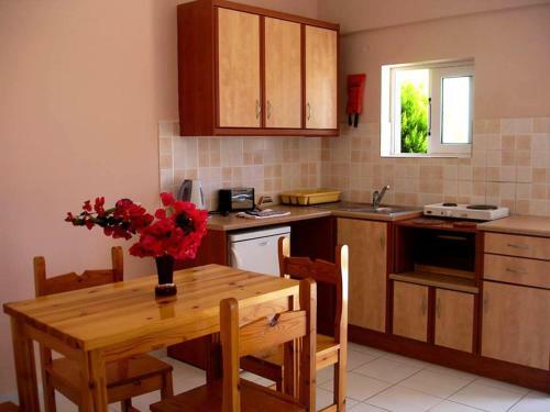 Marinos Apartments