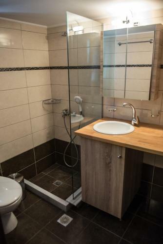 Ak View Apartments