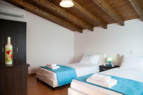 Villa Manos