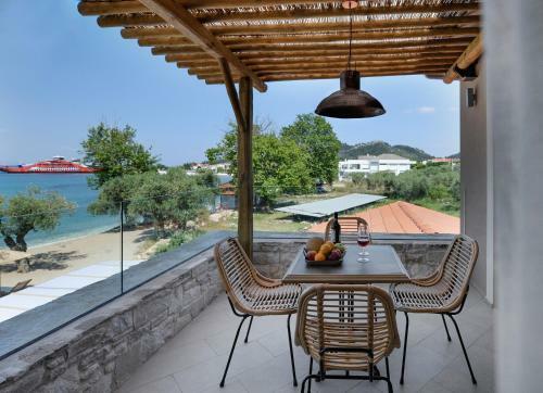 Apartamento By The Sea Luxury Suites