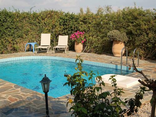 Beautiful Villa Near Sea In Loutra