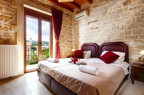 Discrete Villa Loutra