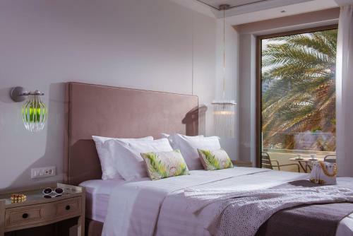 Bed & Breakfast Nisos Beach Suites