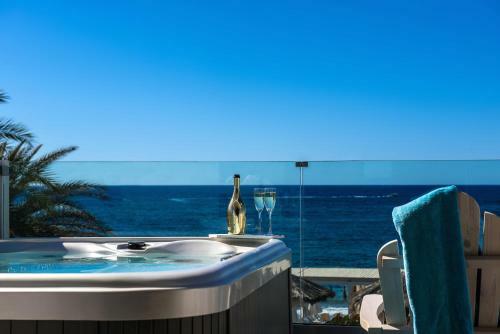 Bed & Breakfast Nisos Beach Suites