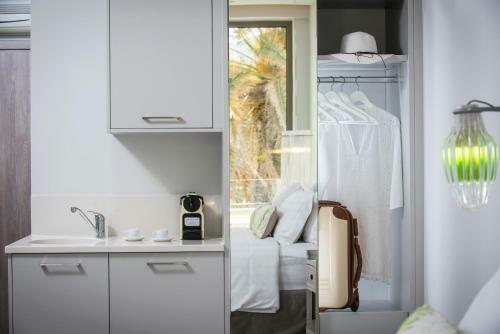 Bed & Breakfast Nisos Beach Suites
