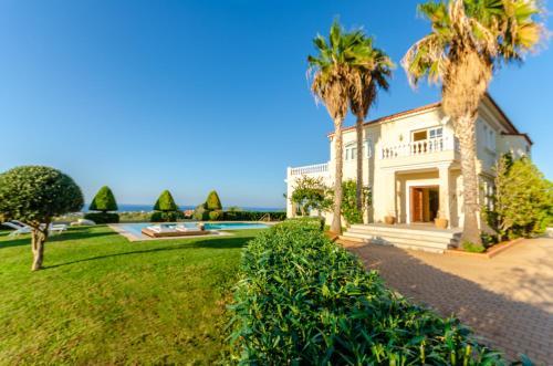 Villa Iris Luxury House