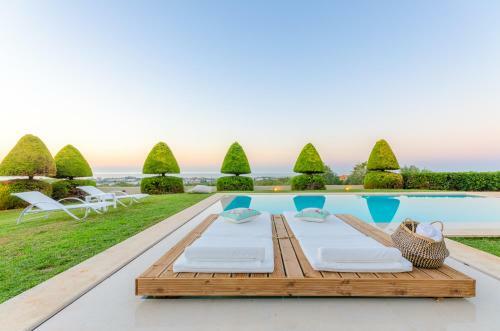 Villa Iris Luxury House
