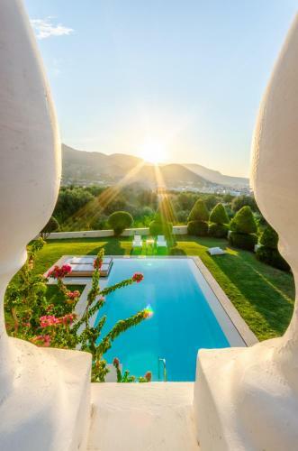 Villa Iris Luxury House