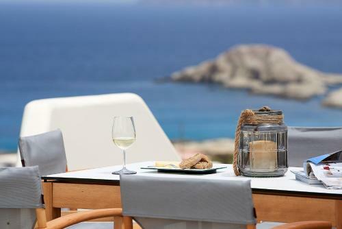 Villa Imperial Milos