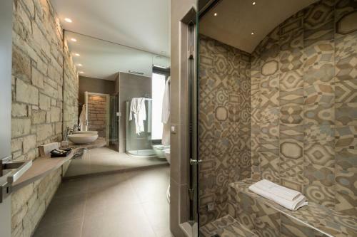 Titans Villas