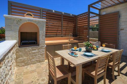 Titans Villas
