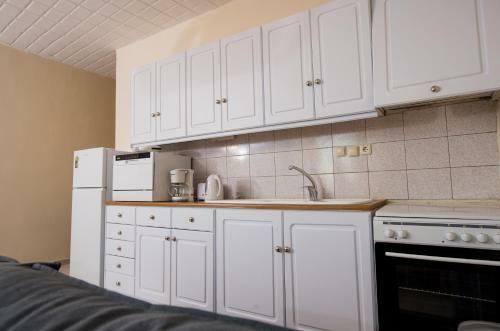 Golden Sun Apartments