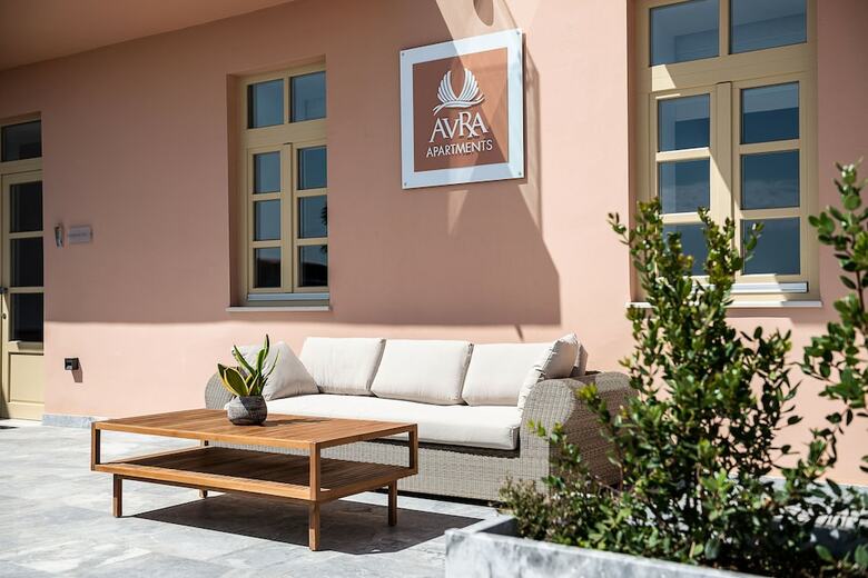 Avra Apartments Kolymbari Harbour