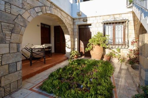 Traditional Cretan Stone House 4