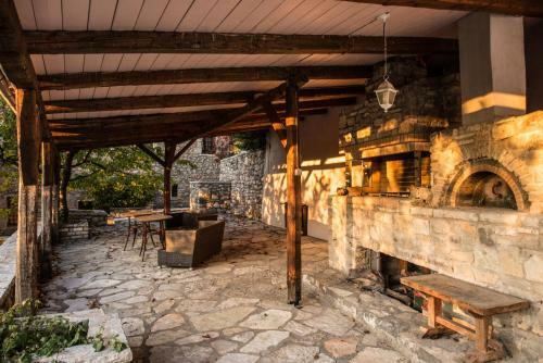 Hostal Archontiko Tis Konitsas