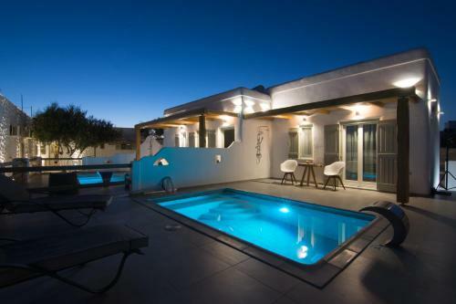 Villa Aeris Suites