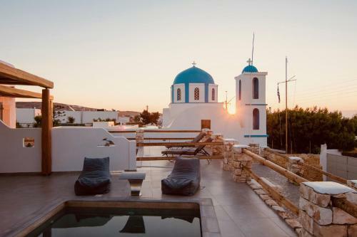 Villa Aeris Suites