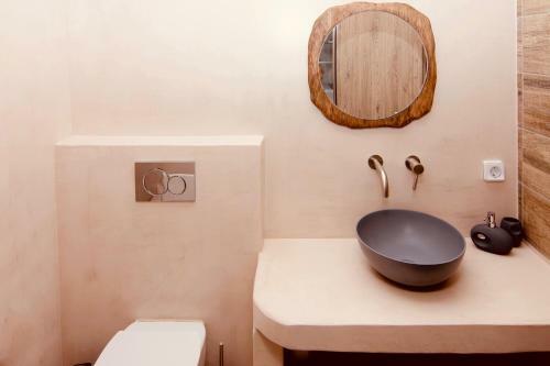 Villa Aeris Suites