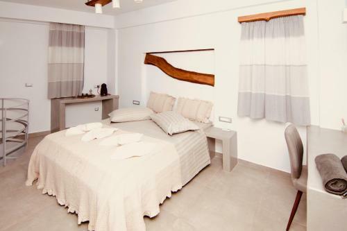 Villa Aeris Suites