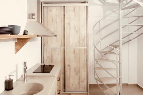 Villa Aeris Suites