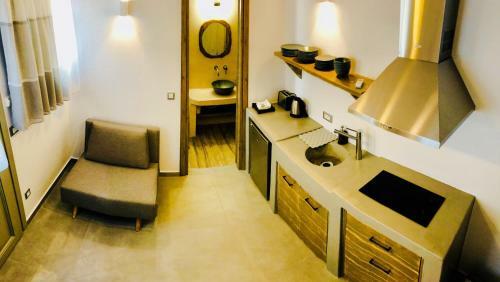 Villa Aeris Suites