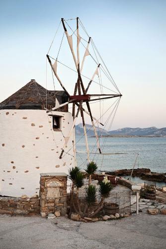 Windmill Villa