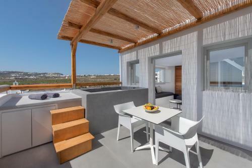 Bed & Breakfast June Twenty Suites