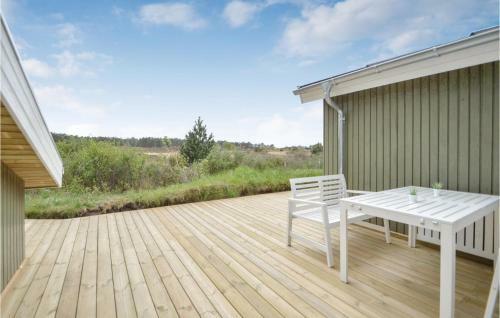 Five-bedroom Holiday Home In Romo