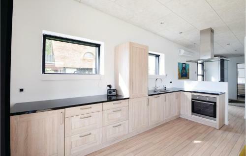 Three-bedroom Holiday Home In Borkop