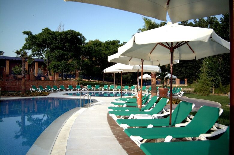 Hotel Fuente Las Piedras