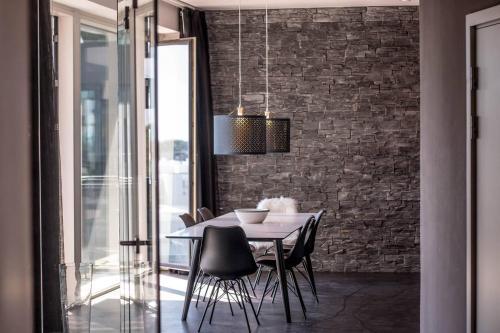 Exclusive And Modern Apartment Close To Central