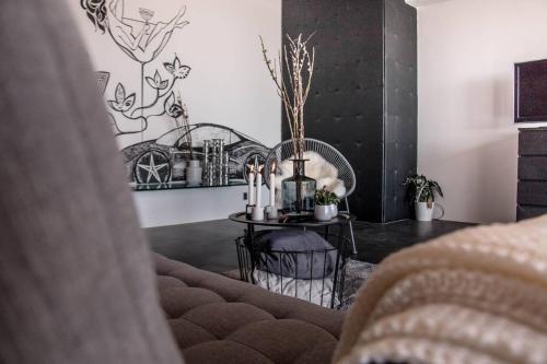 Exclusive And Modern Apartment Close To Central