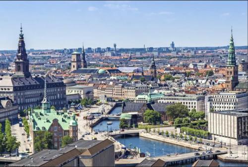 Marvelously And Interior Designed Apartment In The ? Of Cph!