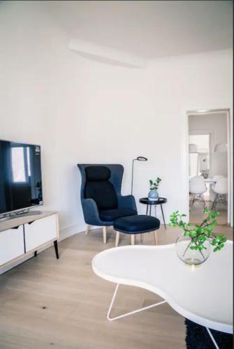 Marvelously And Interior Designed Apartment In The ? Of Cph!