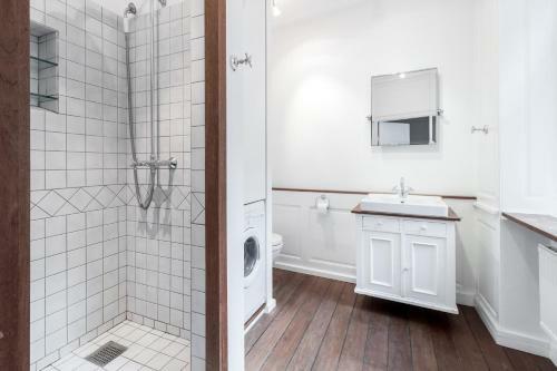 Large Apartment In Historic Centre